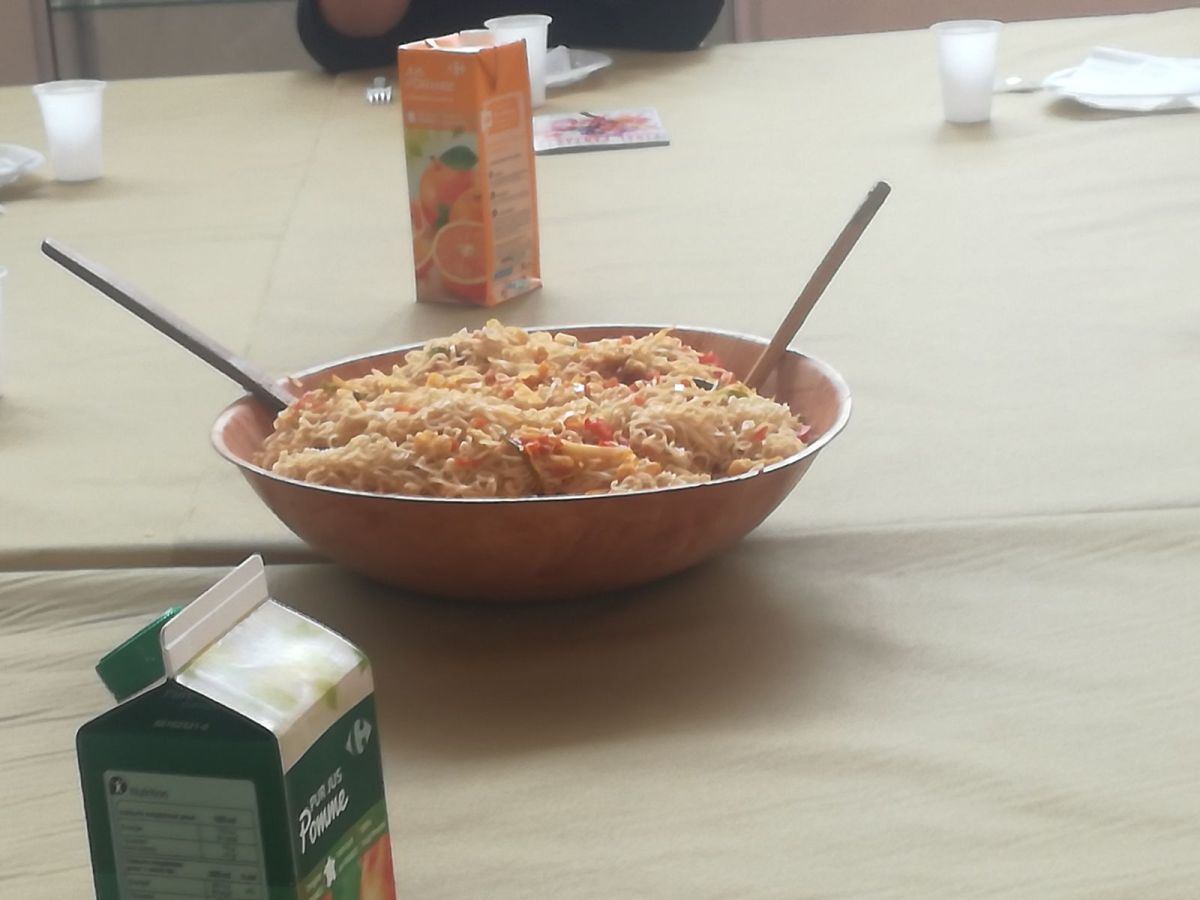 Nouilles version Espace&nbsp;Otakou