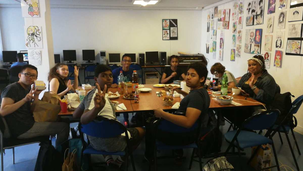 Katsudon au porc / poulet accompagné de riz sauté à la&nbsp;japonaise